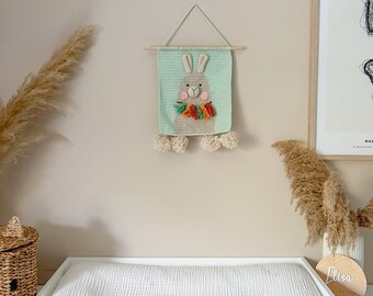 Crocheted alpaca wall hanging in mint, tapestry, wall decoration for the children's room, handmade, baby shower, baby room