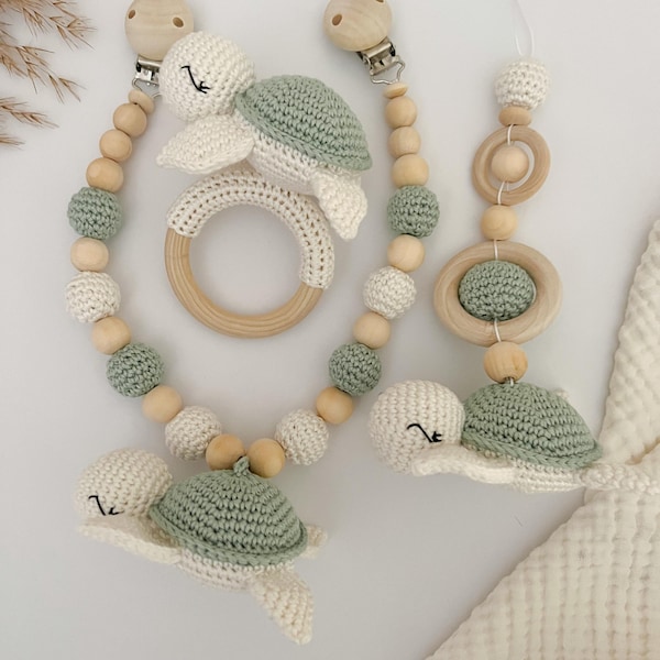 Schildkröt set in pastel green with stroller chain, car seat attachment, teething ring | Baby gift, baby toy, baby present, baby party