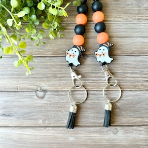 Halloween Ghost Lanyard for Teachers & Nurses, Fun Festive ID Badge Holder, Cute Ghost Accessory, Halloween Themed ID Badge Holder, October