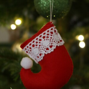 Mini Christmas Stockings sewing pattern, Christmas ornament, felt pattern, felt garland, home decor, christmas clearance image 9