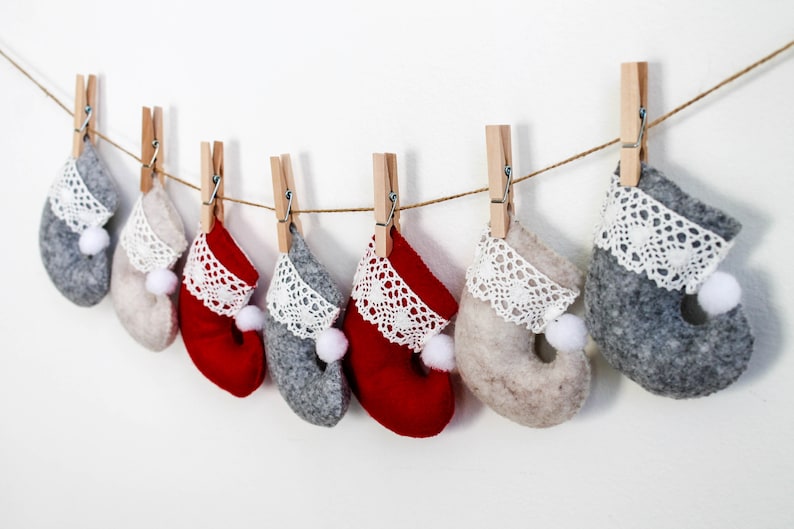 Mini Christmas Stockings sewing pattern, Christmas ornament, felt pattern, felt garland, home decor, christmas clearance image 7
