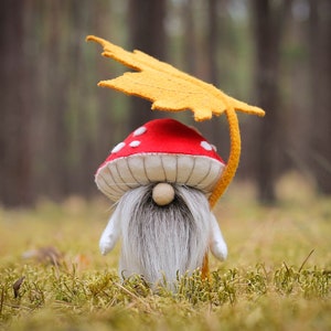 Autumn Gnome felt pattern | Mushroom gnome Sewing Pattern | SVG PDF pattern for hand sewing | felt ornaments patterns  | gnome with leaf
