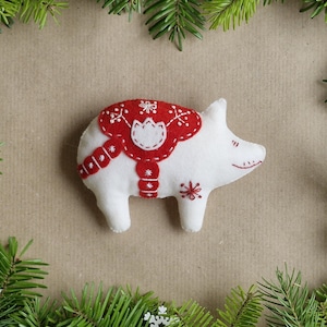 Dala pig sewing pattern, felt pattern PDF SVG, Christmas ornaments, felt animals, folk art, scandinavian decor, wild boar, aper, baby mobile