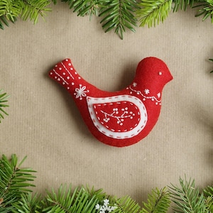 Bird ornament sewing pattern, scandinavian Christmas decor, felt pattern PDF SVG, Christmas ornaments, bird art, embroidered bird, red white