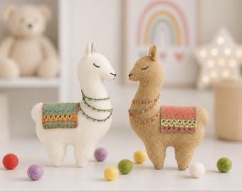 Llama felt, sewing Pattern PDF SVG, Christmas ornaments, felt animals,  plush Alpaca, baby mobile pattern