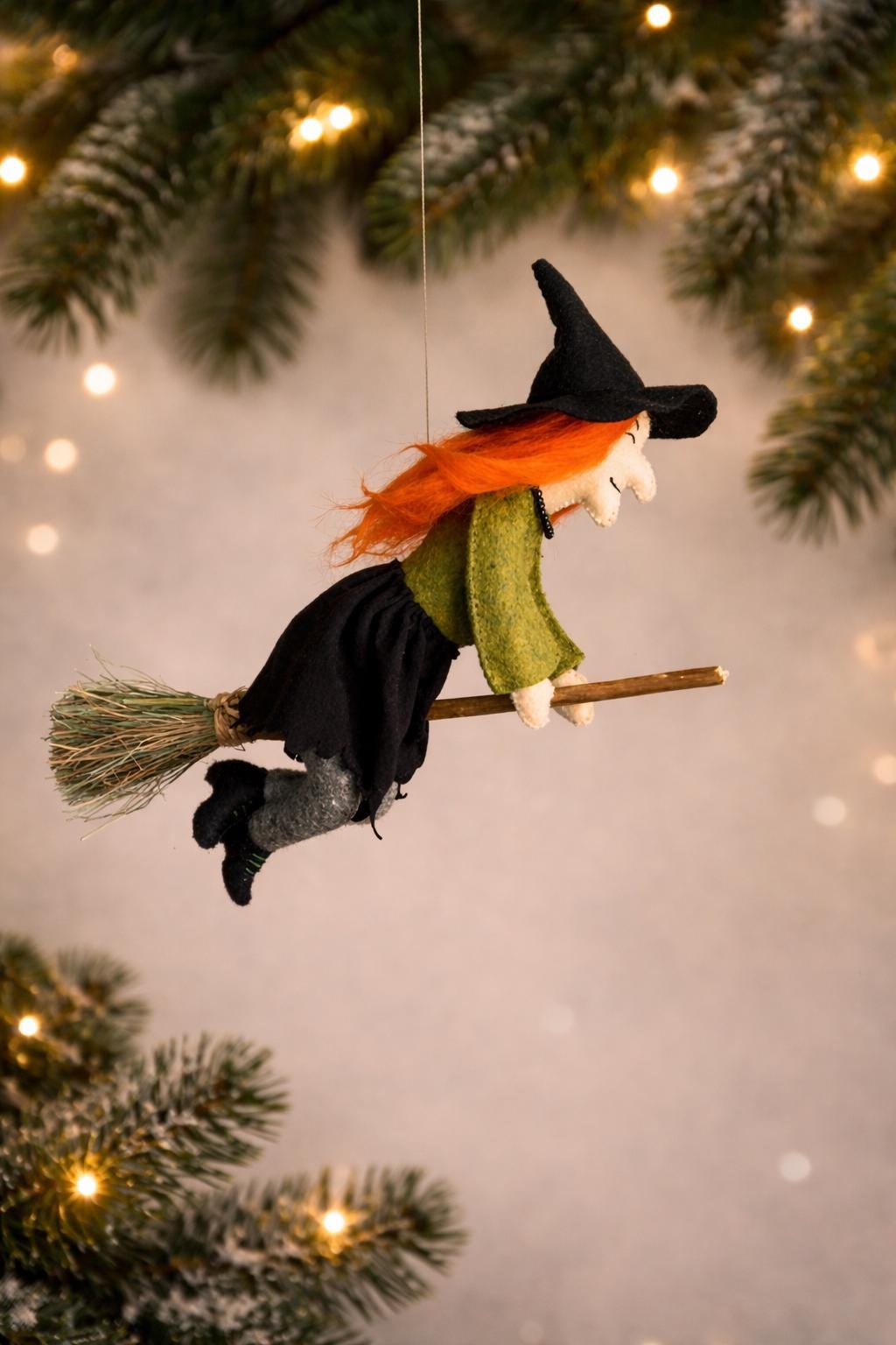 Zwevende Halloween Heks - 170cm - - Het leukste