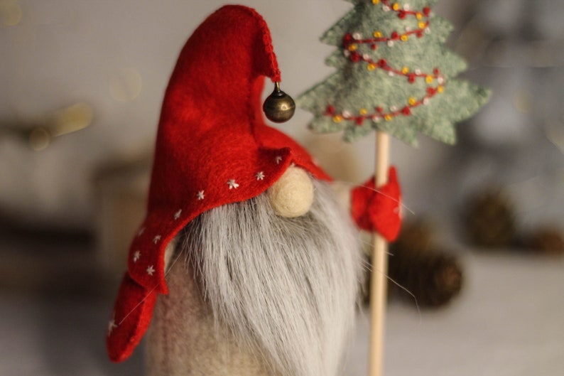 Gnomes de Noël avec arbre, motif de couture SVG PDF, ornements en feutre, motif en feutre, gnome d'hiver image 6