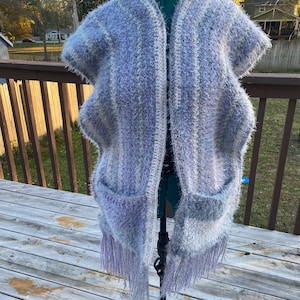 Winter Wonderland Pocket Shawl Pattern