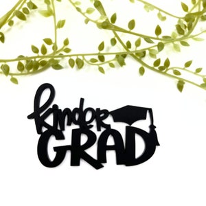 Graduação Kinder |Palavra Acrílica| Para álbum de recortes | Artesanato de papel | Confecção de cartões | Enfeite | Graduação