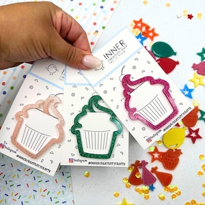 Clip de papel acrílico con forma de cupcake. Marcapáginas para planificadores, diarios y álbumes de recortes.