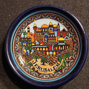 3 3/4&quot; Armenian Ceramic Jerusalem Souvenir Trinket Bowl. From the J. Tamimi Studios. Handmade Colorful Very Detailed Glazed Ceramic Bowl.