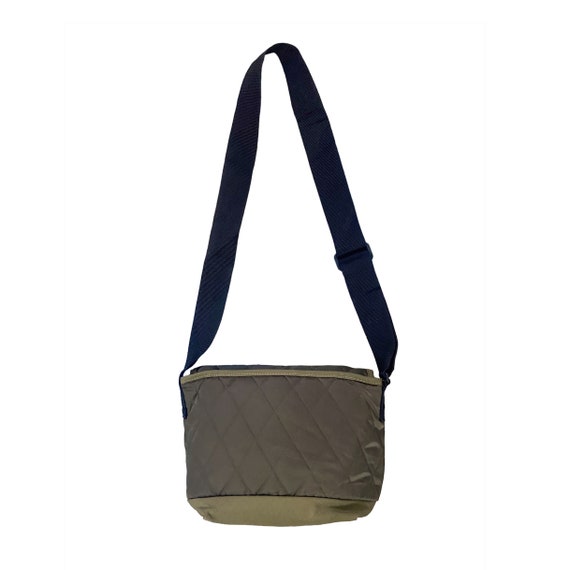 ★TOUT Y EST★ QUILTED COVER MESSENGER BAG FMQFABA804M Manhattan Portage Quilted Fabric Small Messenger Bag Limited