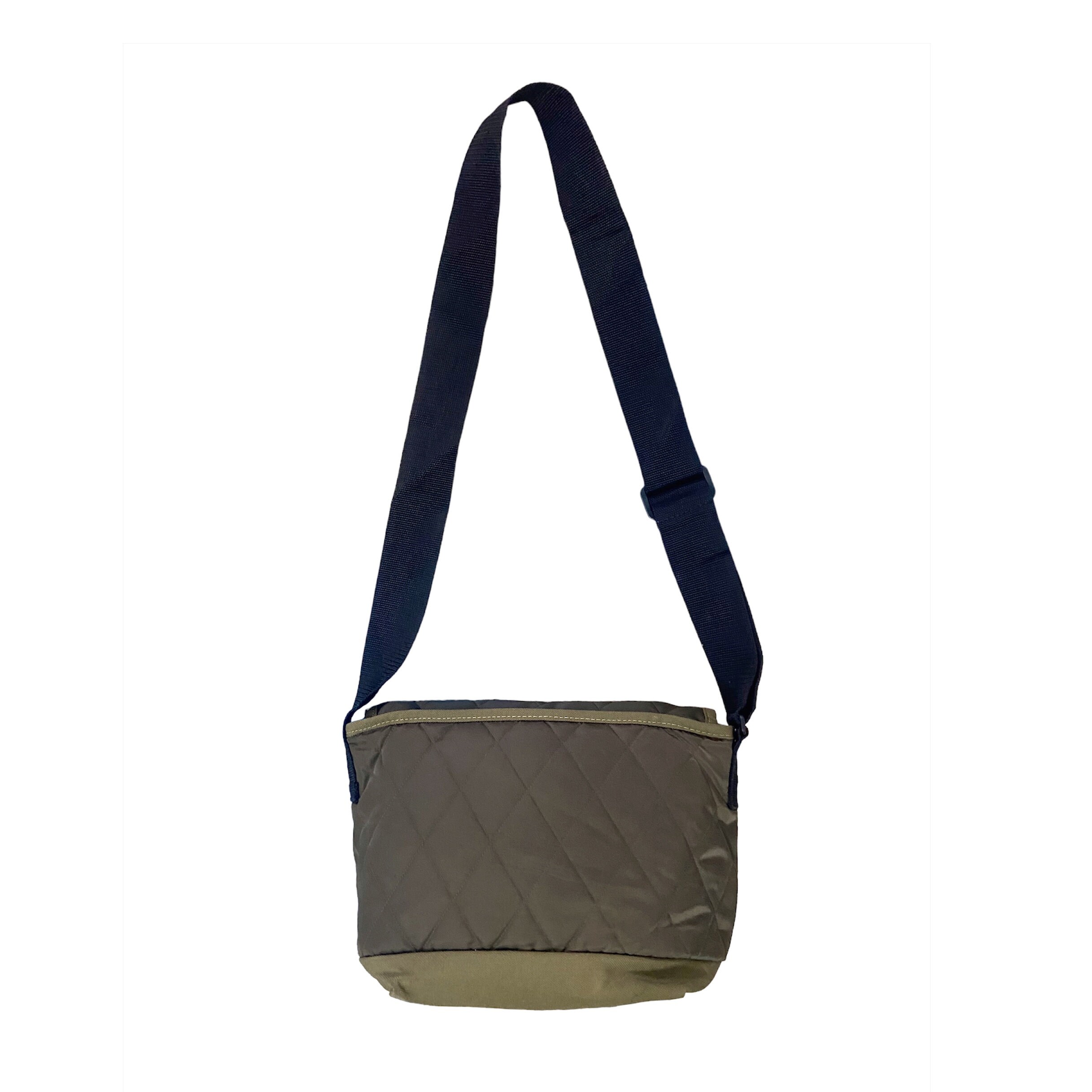 完売品 US 古着 三茶 M-65 Quilted Messenger Bag US 三軒茶屋 'Customized US Military M-65 Quilted Liner