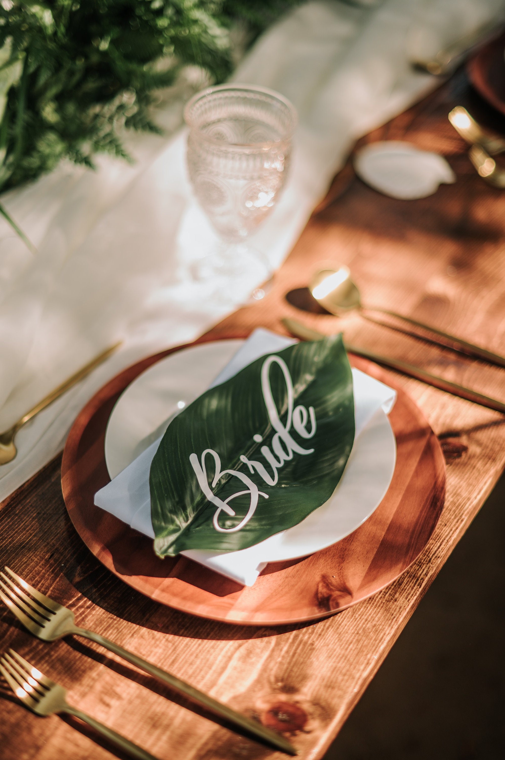 Leaf wedding place cards, seating escort cards, tropical wedding decor