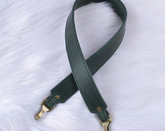 Genuine leather shoulder strap in two layers, for a bag with carabiners 60x3 cm. Change the strap on the bag. Comfortable and stylish strap