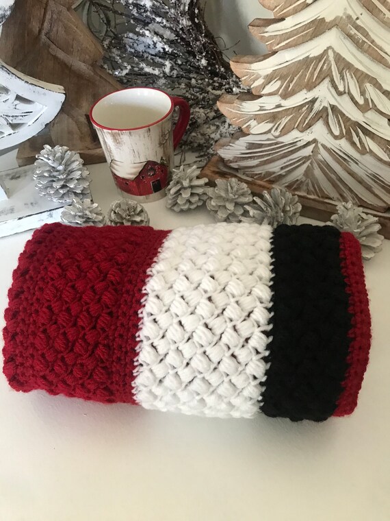 Christmas Baby Blanket Crochet Baby Blanket Red Baby Blanket Baby s First Christmas Festive Baby Blanket Baby Gift Baby Boy Gift Etsy Canada