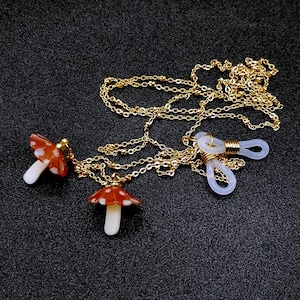 Cute Mushroom Pendant Glasses Chain/Acrylic Mushroom Glasses Chain/Glasses Chain/Glasses Holder/Gold Chain