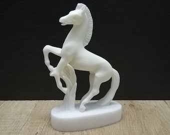 Handmade Cast Alabaster Horse Sculpture, Greek Statue (6.10 in)