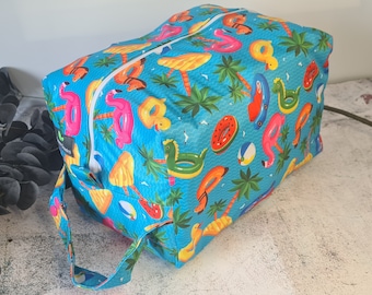 Wet Bags, Dry Bags, Nappy Pods? Keep it Organized with Cloth Nappy Bag! Also great for swimming, nappies & travel.