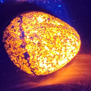 Yooperlite, yooperstone, emberlite, collectors piece fluorescent sodalite! Super bright, rare, unique, lake Superior, Upper Michigan, Yooper