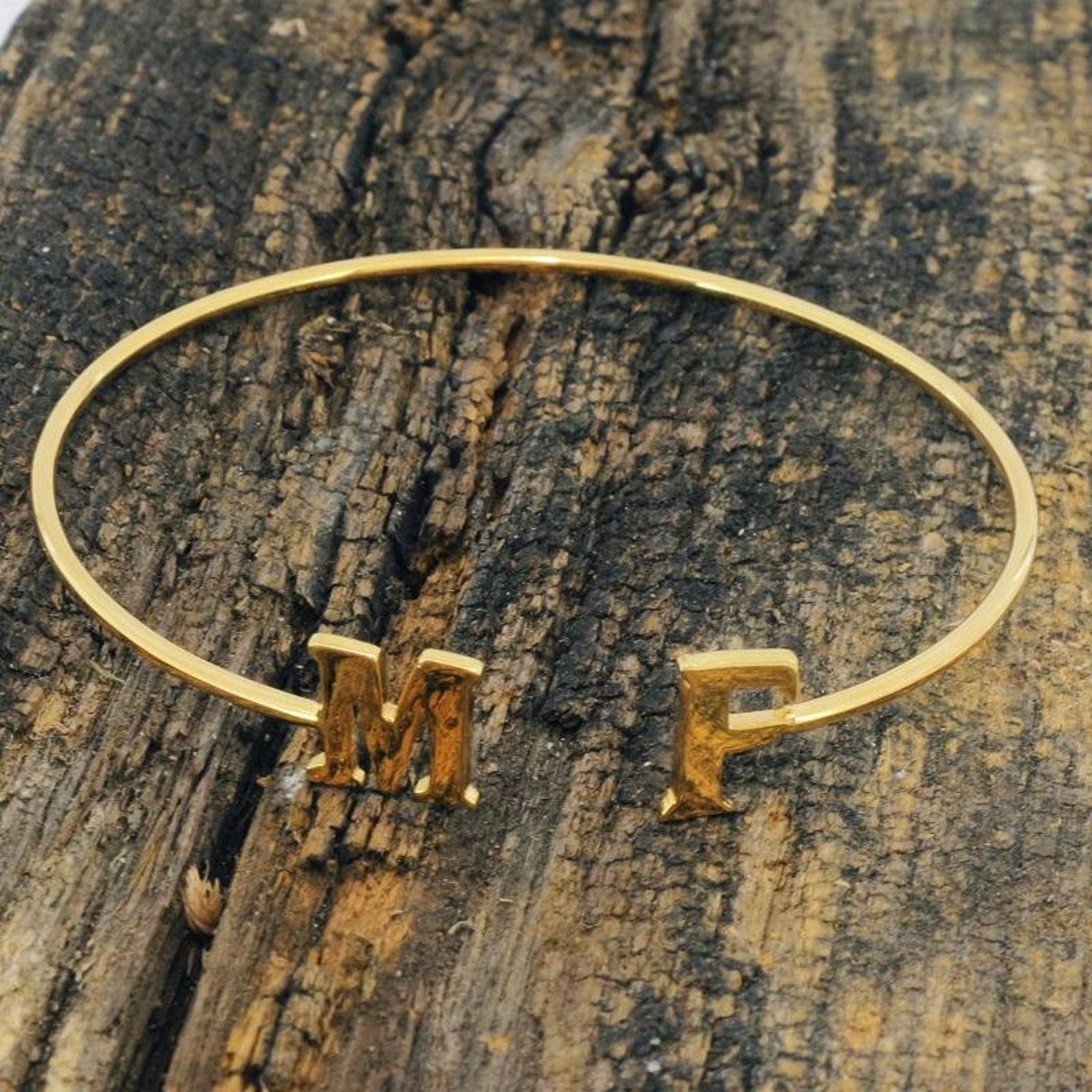 14k Solid Gold Personalized Letter Bracelet Etsy