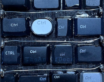 i:044-013.exe - Original Wood Panel Art