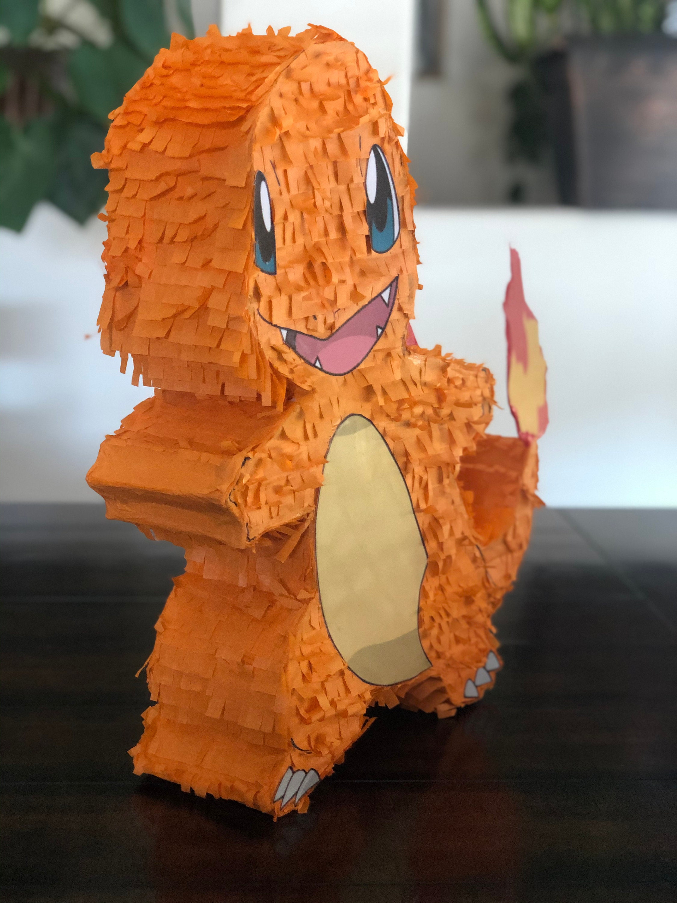 Pokemon Salamèche Pinata fait à la main moyen 18 Décor de Piñata
