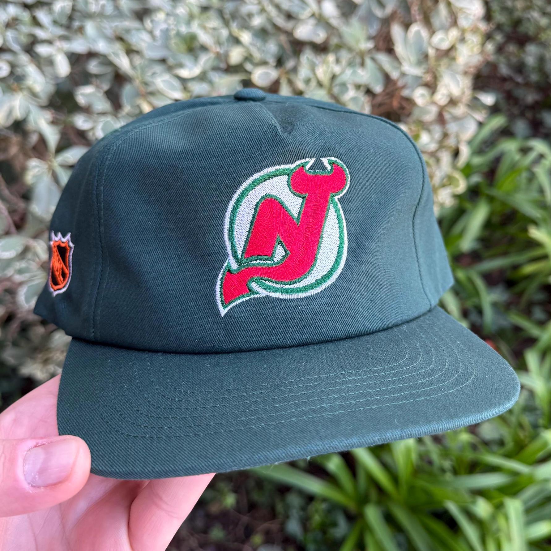 Man Utd Red Devil Flat Bill Trucker Hat - USA Embroidered Yupoong Snapback Retro Devils Snapback - Etsy main image 4