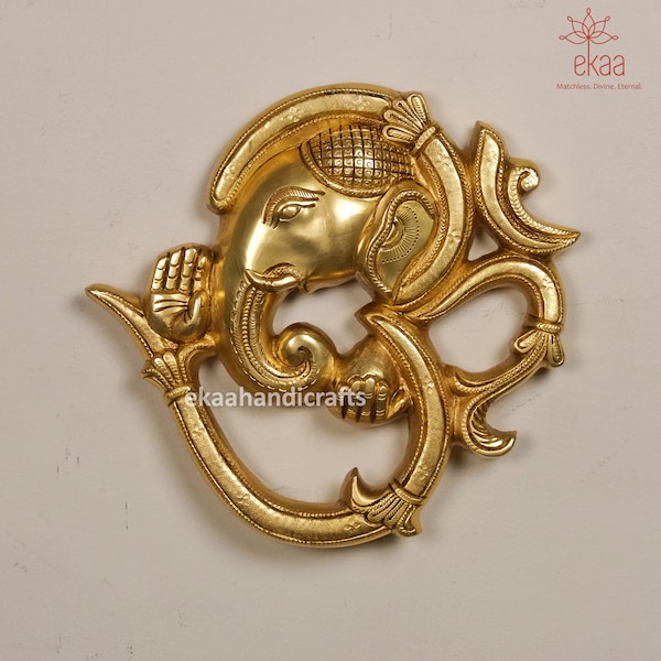 Brass Om with Lord Ganesha Wall Hanging, Brass Indian Home Decor, Diwali Decorations, Vignaharta Ganapati, Siddhi Vinayak, Ethnic Wall Decor