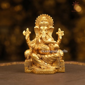 Ganesha Statue in Brass 14CM, Small Ganesha Idol, Ganpati Sculpture Home for Temple Puja Brass, Hindu God of Luck, Brass Ganesh Ji Figurine