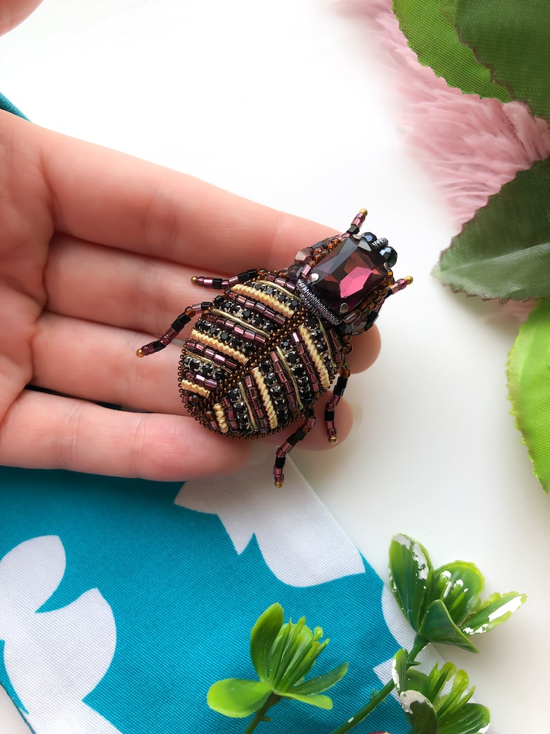Insect Pin Bug Brooch Scarab Brooch Dung Beetle Brooch Bug Jewelry Beaded insect Insect Brooch Cockroach Brooch Embroidered Insect