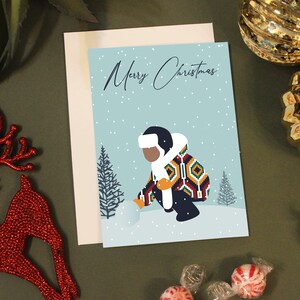 Biglietto di Natale multiculturale/ragazzo nero, periodo festivo, ragazzo che gioca nella neve, biglietti diversi, buon Natale, amore nero, stampa africana
