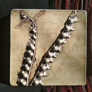 Botanical bas-relief Plaster wall art Above bed decor Relief wall art Apartment decor Cottagecore decor Home decor Wax decor Trendy wall art