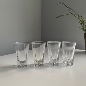 Vintage Liquor Glasses / Vintage Set of 4 Shot Glasses / Vintage Aperitif Glasses / Vintage Glassware / Vintage Barware