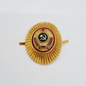 Vintage russische Polizei Kokarde von der Militärdienstkappe hergestellt in der UdSSR in den 1970er Jahren.