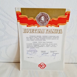 Russische Vintage Ehrenurkunde, ausgestellt in der UdSSR im Jahr 1983