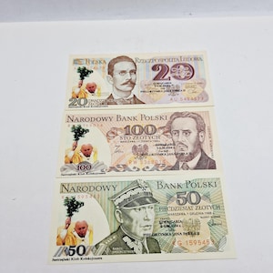 Special edition of Polish Zlotych banknotes - Set of 3 Vintage Polish Zlotych Currency Paper Banknotes with Pope John Paul II of 2004