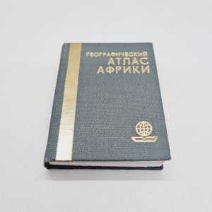 Soviet Geographic Mini Atlas of Africa - Soviet Vintage Miniature Book Atlas Made in USSR in 1985