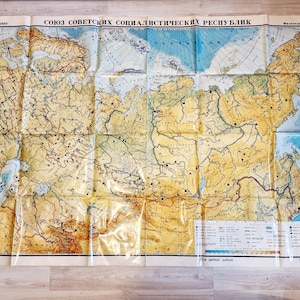 Mappa murale geografica vintage sovietica dell'URSS dell'anno 1978.