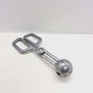 Tesoura de sorvete vintage soviética, pinça para colher, fabricantes de almôndegas, bola de gelo, fabricante de bolas de carne feitas de alumínio na URSS na década de 1980