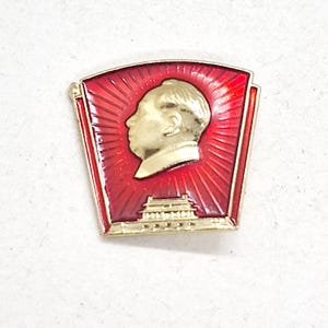Rare Vintage Soviet-Chinese Chairman Mao Zedong pin Made in China in 1950s