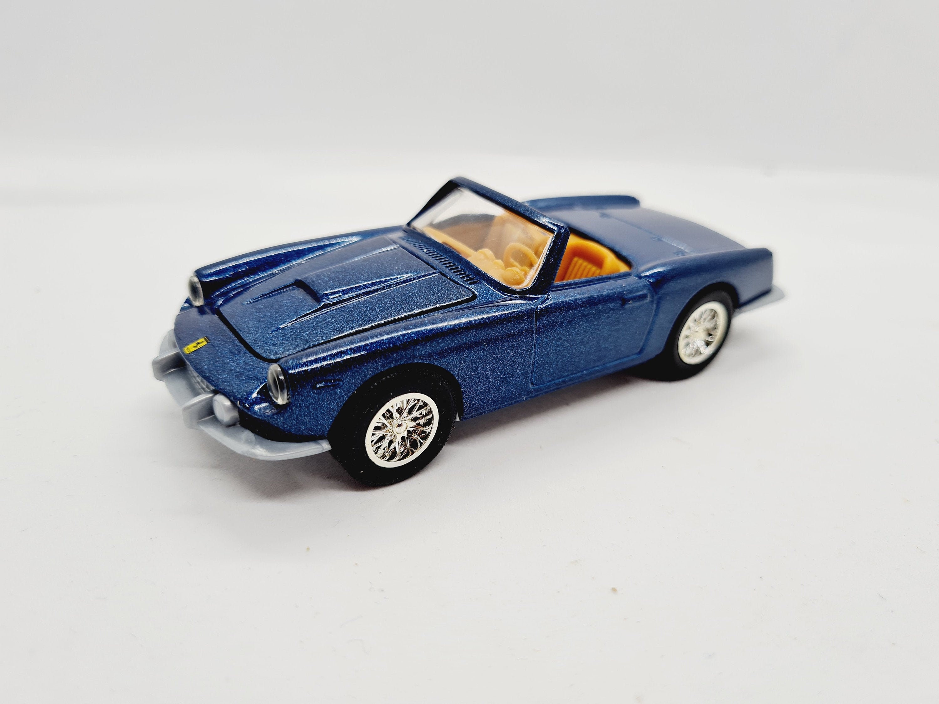 Ferrari 400 Superamerica Cabriolet #1885SA fermé Rouge 1960 1/43 Matrix