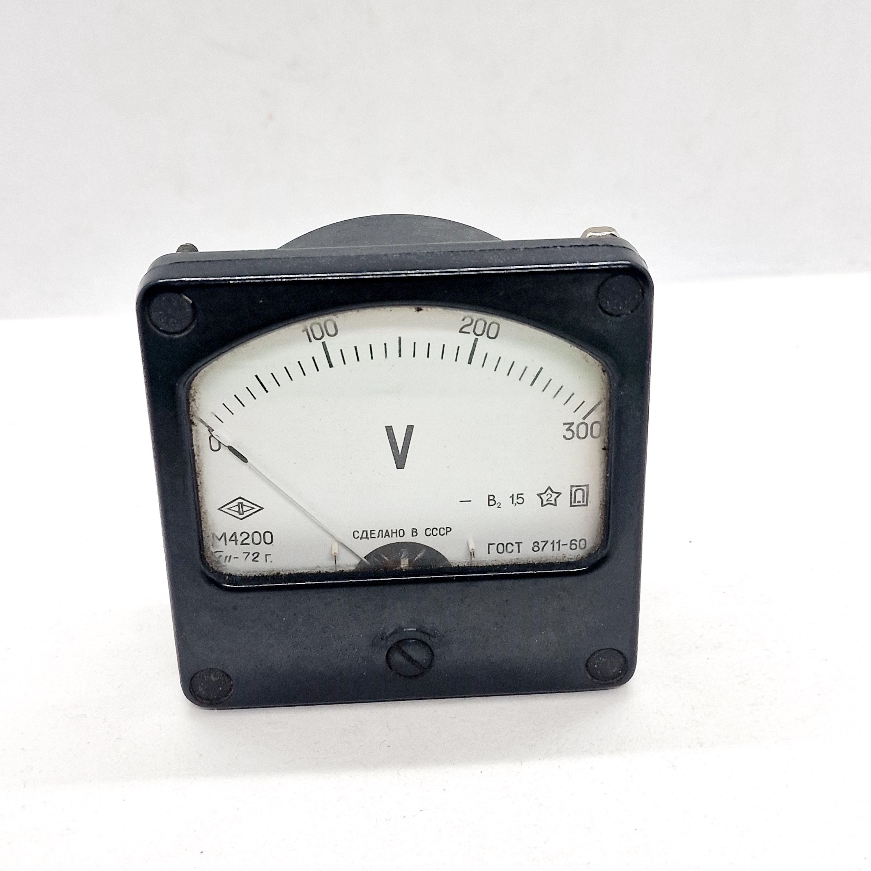 Voltmètre ancien vintage 110 volts déco garage à vendre