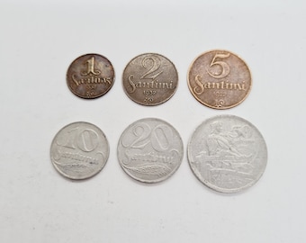 Vintage Latvian set of santims - Latvian vintage set of santims issued in 1922-1932