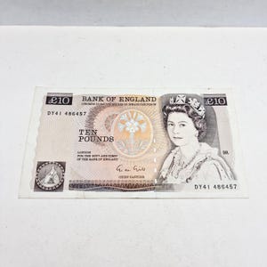 175.00 イギリスポンド値札がついたままのベアちゃん　時代色付きです Bank of england 5 pounds - Etsy 日本