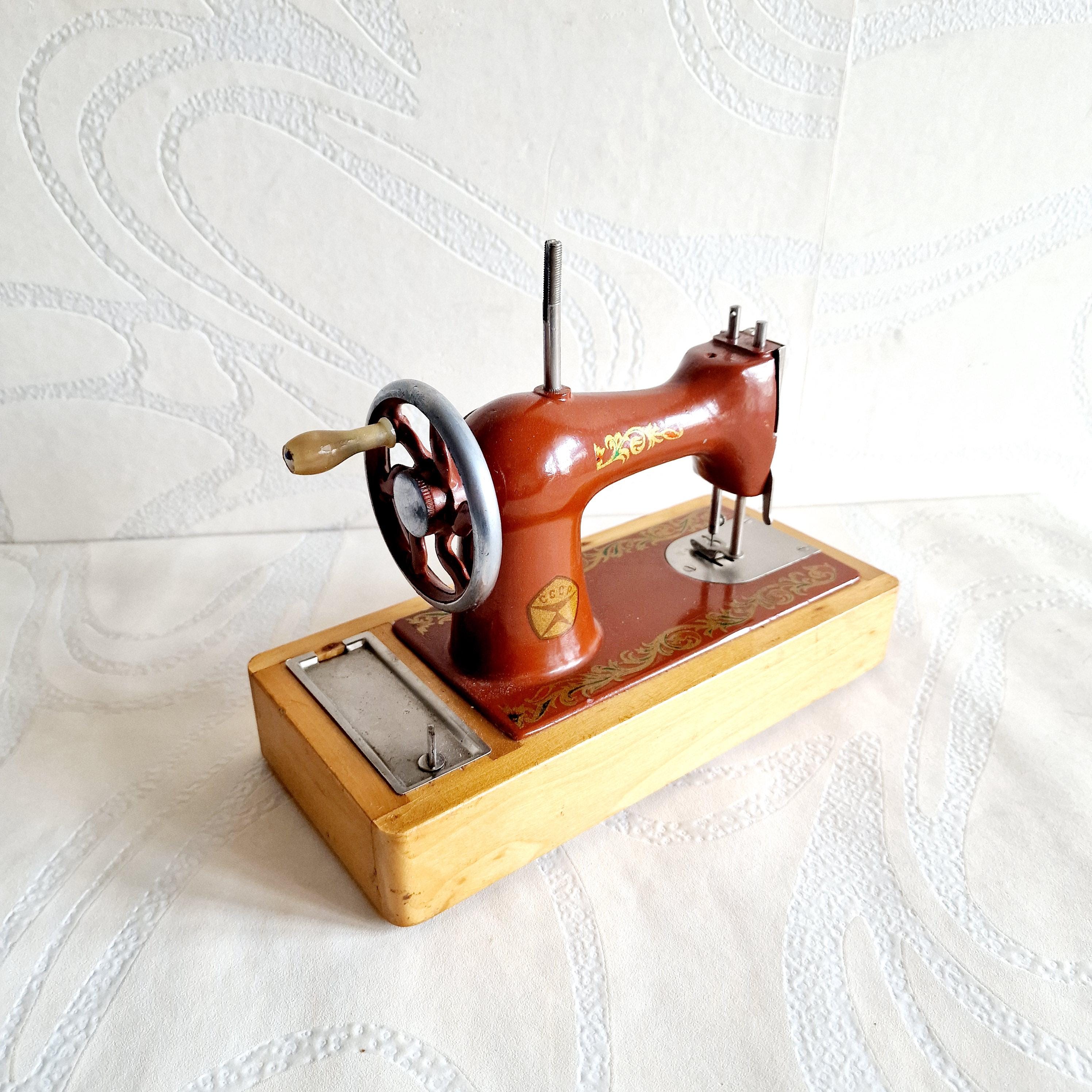 Soviet Vintage Toy Sewing Machine Made in USSR in 1980s - Etsy