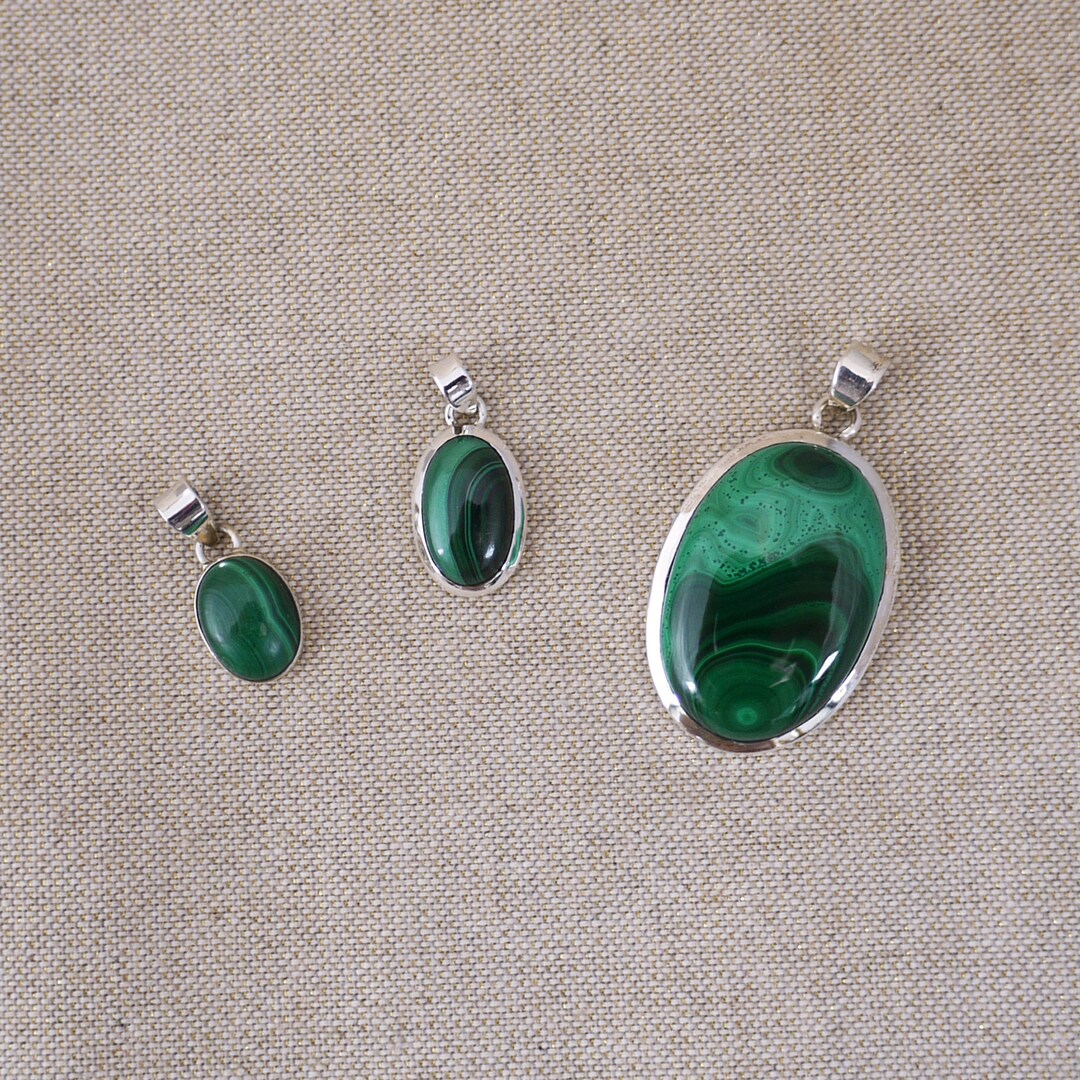 Collier Chaîne Avec Pendentif En Malachite - Argent 930 - Occasion état Correct