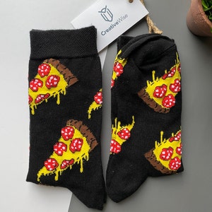 Pizza Schwarze Socken | Foodie Funky Pizza Slice Socken | Lustige Socken | Geschenk für Sie Ihn Freund Freundin Geburtstag Weihnachten Xmas