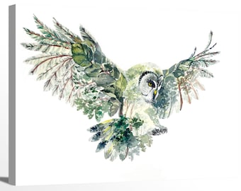 Könnte beinhalten: Aquarellmalerei eines Eulen mit grünen und weißen Federn, die Eule fliegt mit ausgebreiteten Flügeln. Die Augen der Eule sind gelb und der Hintergrund ist weiß.