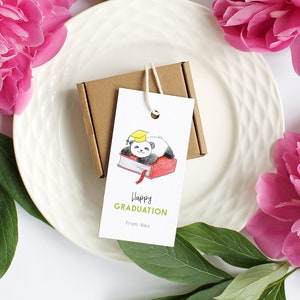 Étiquette cadeau de fin d’études imprimable, étiquette Panda, diplôme d’études primaires de la maternelle, étiquette cadeau pour enfants, étiquette personnalisée, étiquette Corjl